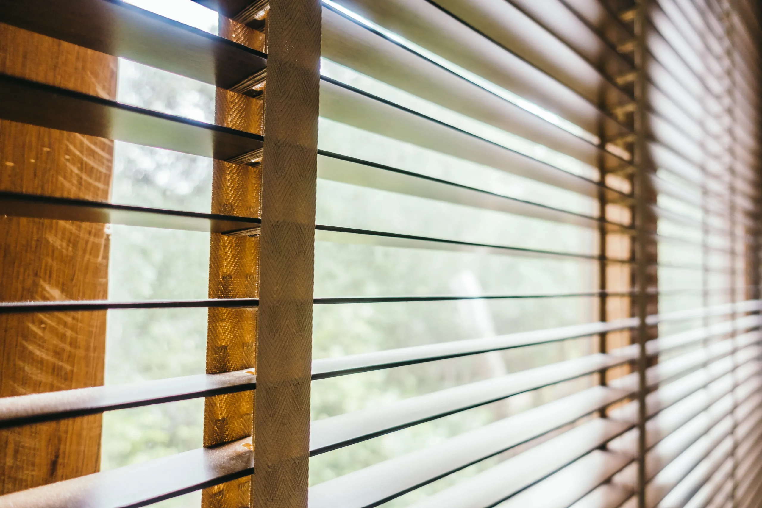 Raffstore – Norff Meisterbetrieb Kerpen | Fenster Türen Tore | Kerpen